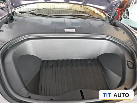 2024 MI SU7 21