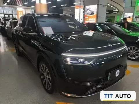 2025 AITO AITO M8 5