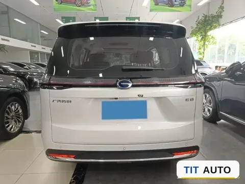 2024 GAC Trumpchi E8 PHEV 3