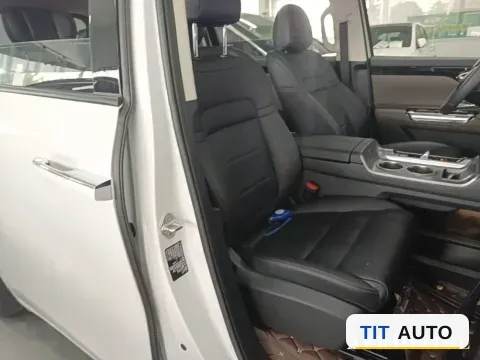 2024 GAC Trumpchi E8 PHEV 23