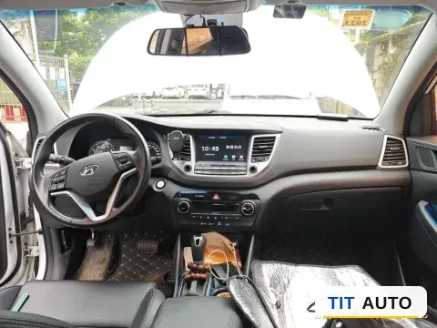 2015 Hyundai ix35 7