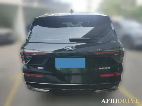 2023 Ford Edge 5