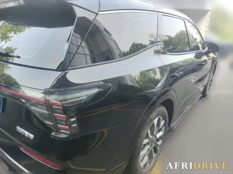 2023 Ford Edge 6