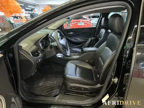 2021 Chevrolet Malibu XL 14
