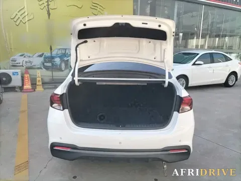 2019 Kia Forte 18
