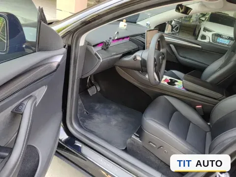 2022 Tesla Model Y 15