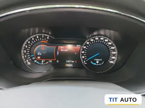 2018 Ford Taurus 12