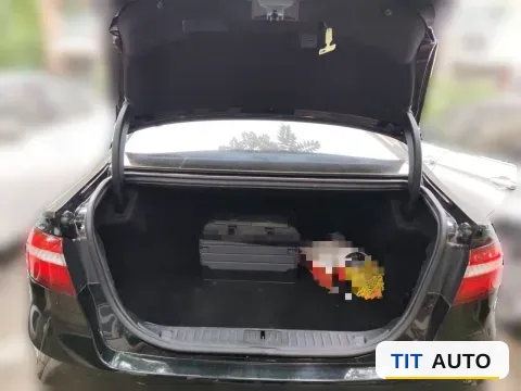 2018 Ford Taurus 20
