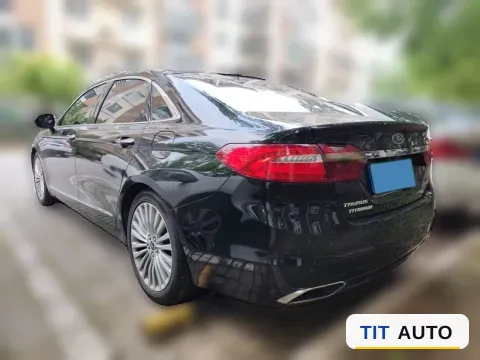 2018 Ford Taurus 4
