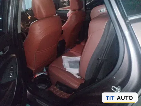 2013 Hyundai Santafe 13