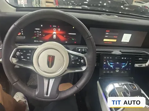 2022 HongQi E-HS9 10