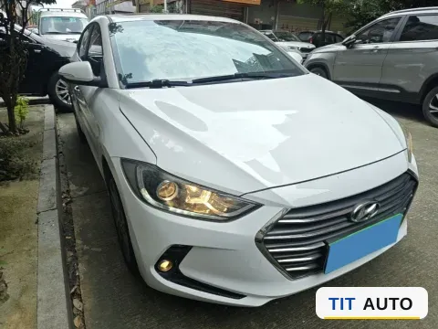 2016 Hyundai Elantra 3