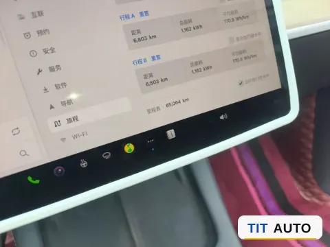 2022 Tesla Model Y 11
