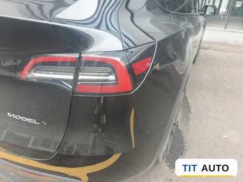 2022 Tesla Model Y 7