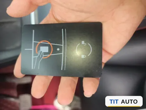 2022 Tesla Model Y 8