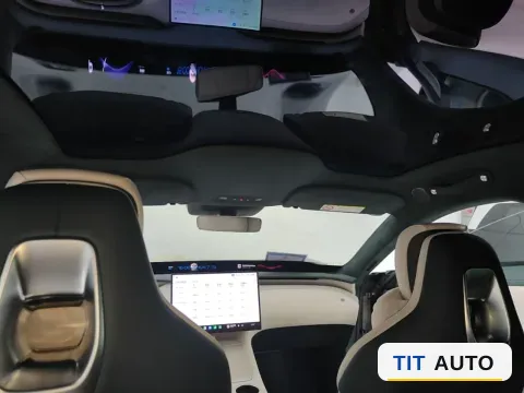 2025 MI YU7 17