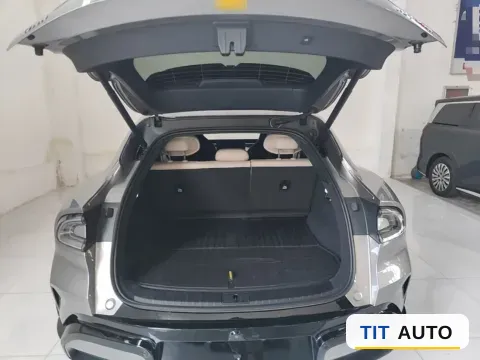 2025 MI YU7 18