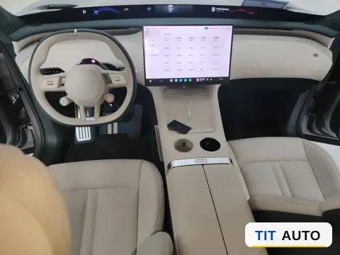 2025 MI YU7 9