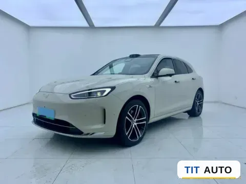 2025 AITO AITO M5