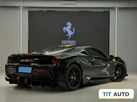 2018 Ferrari 488 3
