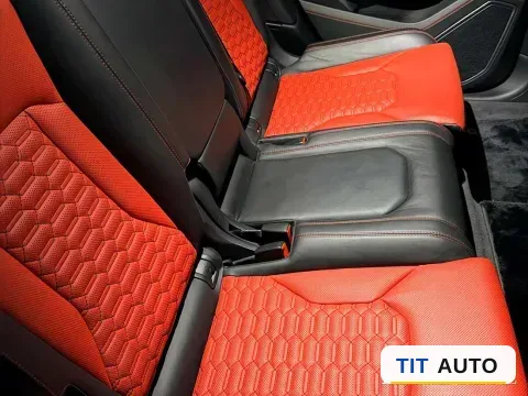 2021 Lamborghini Urus 5