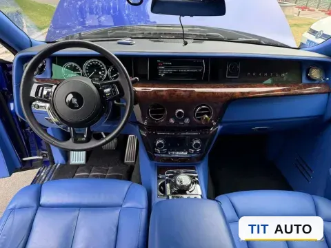 2018 Rolls-Royce Phantom 6