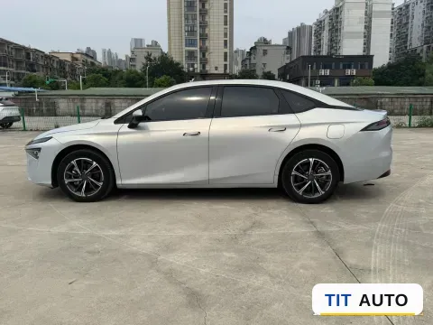 2024 Exceed TXL 6