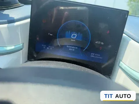 2023 DongFeng eπ Nami EX1 8