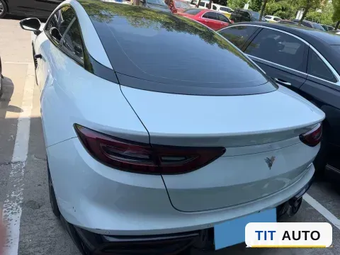 2023 Neta GT 4