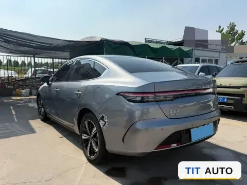 2022 ChangAn Oshan Z6 3