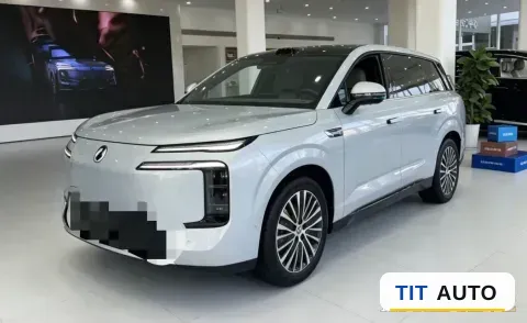 2025 Denza DenzaN8L