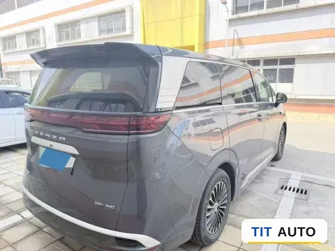 2025 Denza D9 9