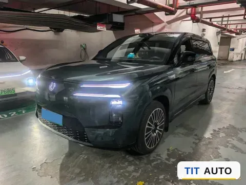 2025 Denza DenzaN8L