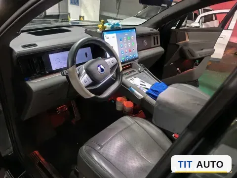 2025 Denza DenzaN8L 5