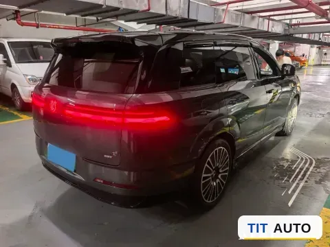 2025 Denza DenzaN8L 7