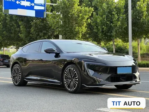 2024 Avatr 12 3