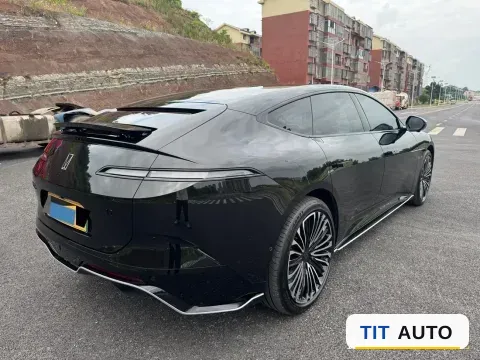 2026 Avatr 12 4