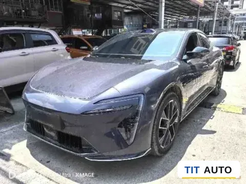 2025 Avatr 06