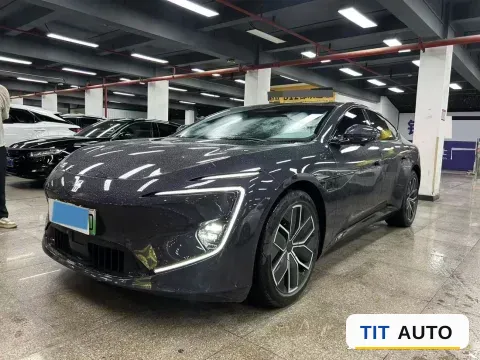 2024 Avatr 12