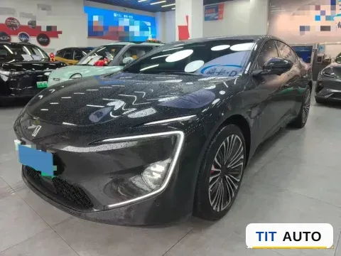 2025 Avatr 12