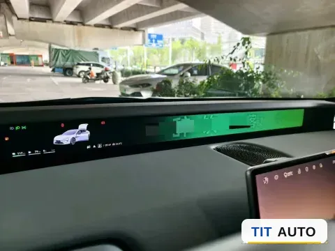 2025 Avatr 12 16