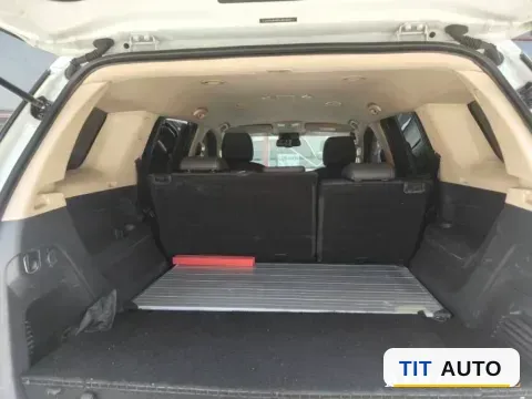 2018 Isuzu Mu-X 6