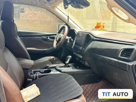 2021 Isuzu D-MAX 4