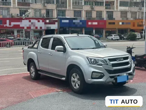 2019 Isuzu RE-MAX Jim 3