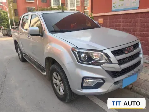 2020 Isuzu RE-MAX Jim 3