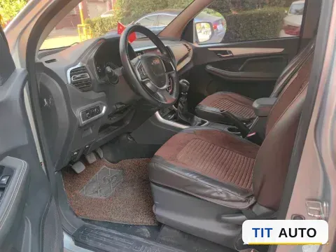 2020 Isuzu RE-MAX Jim 5