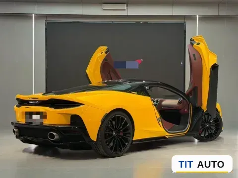 2023 McLaren GT 7