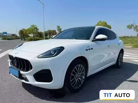 2022 Maserati Levante