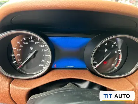 2019 Maserati Levante 11