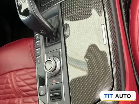 2019 Maserati Levante 6